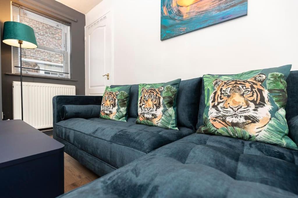 In The Heart Of It! Villa Stokesley Bagian luar foto