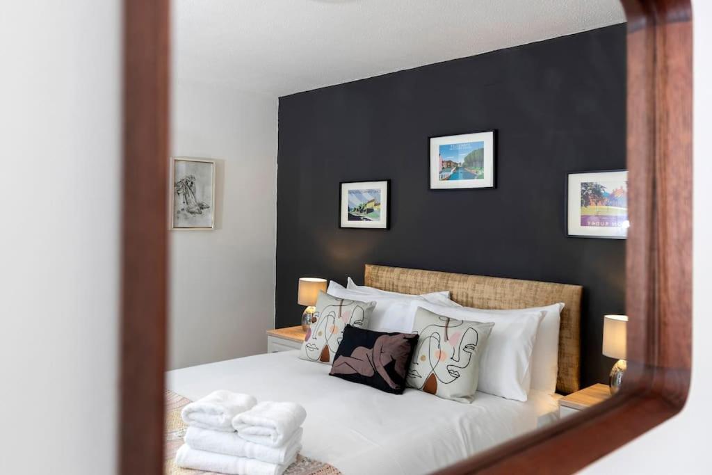 In The Heart Of It! Villa Stokesley Bagian luar foto